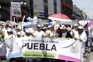 PRD presenta queja contra Iglesia por promover marchas discriminatorias