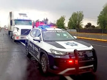 Recuperan tractocamión robado en la México-Puebla; el chofer fue localizado ileso en Huejotzingo