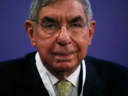 Acusan de abuso sexual a un Nobel de la Paz