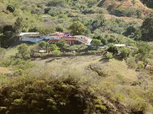 Se vacía el pueblo de El Chapo; huyen por temor a arrestos