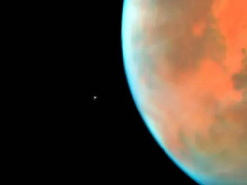 Telescopio Hubble capta la diminuta luna Phobos de Marte