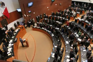 Remite Senado reforma de Sistema Anticorrupción a congresos locales