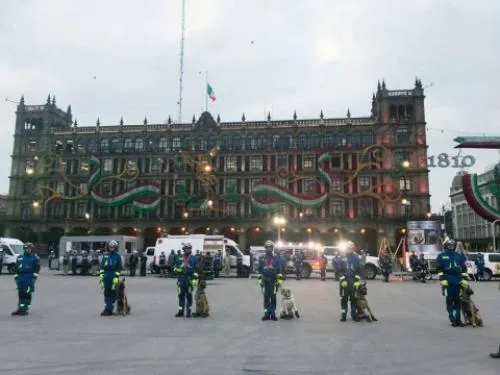 Encabeza Peña ceremonia para recordar a víctimas del sismo del 85