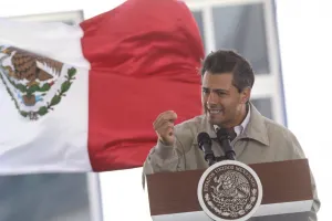 Empresarios critican formato del IV informe de Peña Nieto