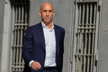 Luis Rubiales es declarado culpable de besar a Jennifer Hermoso sin consentimiento 