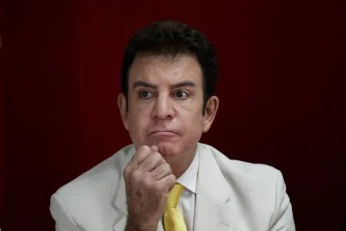 Oposición hondureña llama a insurrección contra el presidente