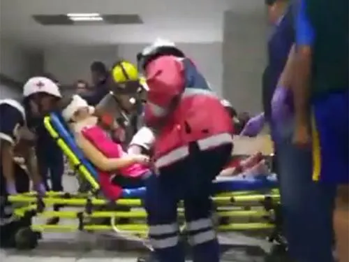 Estalla camión de pasajeros en central de Veracruz