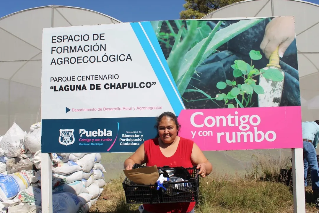 Ayuntamiento de Puebla brinda insumos del programa piloto modelo integral de agronegocios