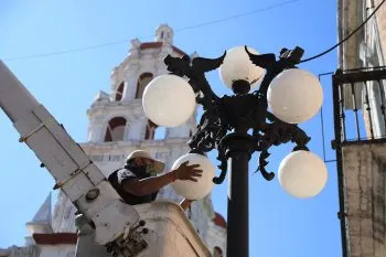 Alumbrado público, el servicio con más reportes de fallas en Puebla