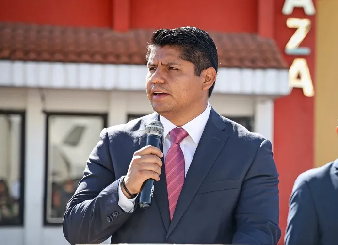 Impulsa inversión industrial Omar Muñoz
