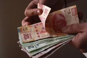 A la baja poblanos que ganan más de 5 salarios mínimos al día