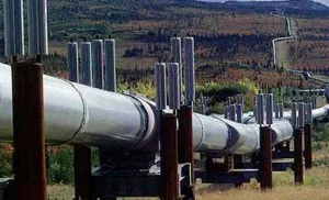 Pemex no debe enviar producto terminado a través de ductos