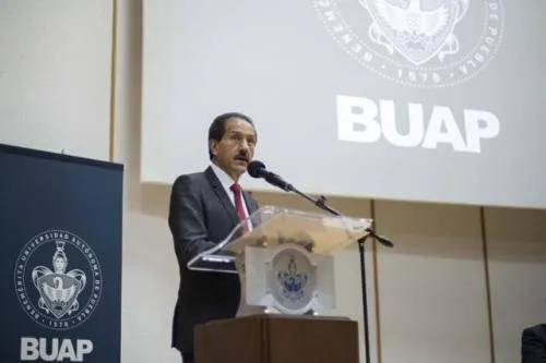 En la BUAP se trabaja en un desarrollo planeado que beneficie a toda la comunidad: AEO
