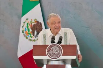 López Obrador hace reproche a Trudeau por requisito de visa a mexicanos 