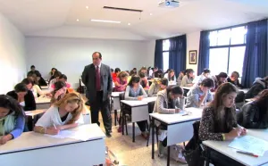 Docentes que no aprueben evaluación serán separados y despedidos