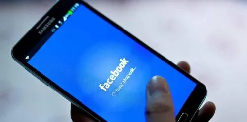 Facebook está repleto de amor