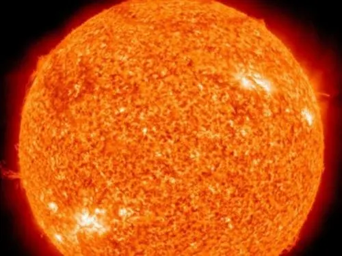 La tormenta solar de este lunes no debe alarmarnos: experto de la UNAM