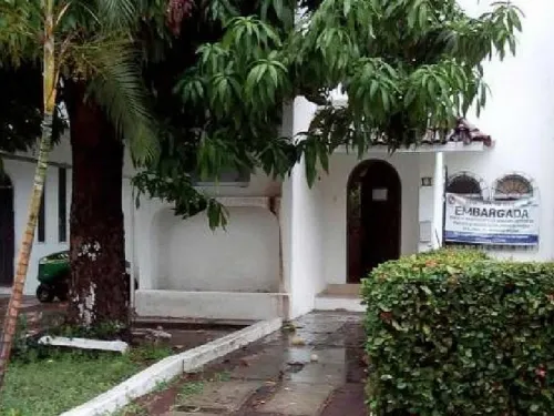 Inicia la subasta de 27 inmuebles del narco