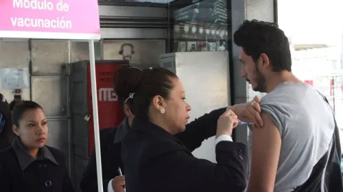 Por debajo de lo esperado, aplicación de vacuna contra influenza: SSa