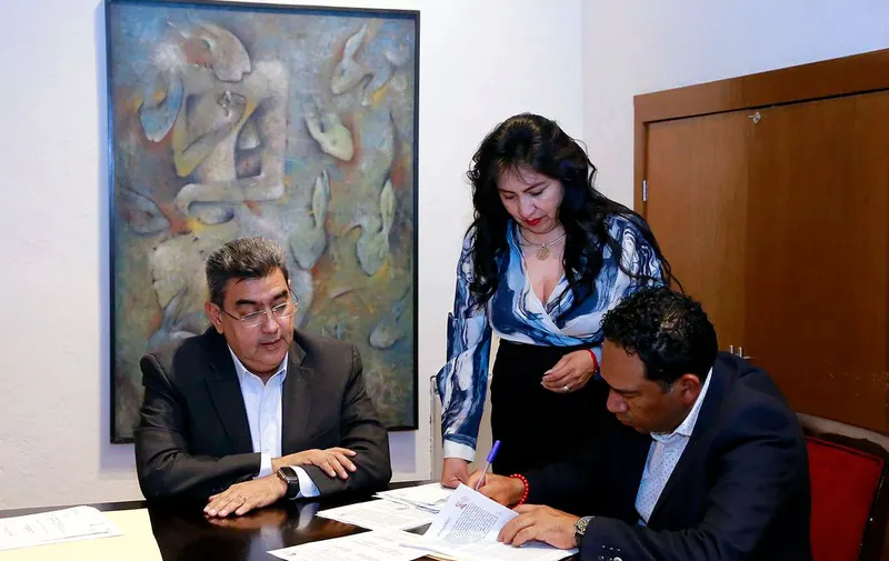 sergio-salomon-cespedes-sre-pasaportes-tepeaca