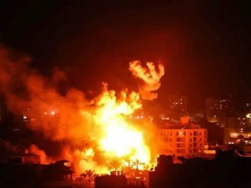 Bombardea Israel instalaciones de Hamas en Gaza