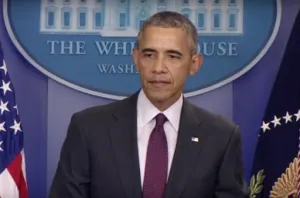 Obama entra a contienda presidencial en apoyo a Clinton