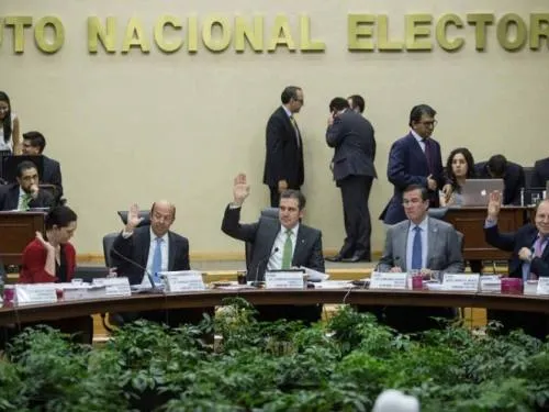 Inicia INE análisis de 435 quejas de fiscalización