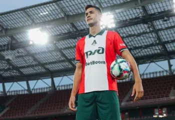 Cesar Montes es nuevo jugador del Lokomotiv de Moscú 