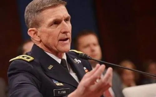 Michael Flynn, exasesor de Trump, es acusado de mentirle al FBI sobre trama rusa