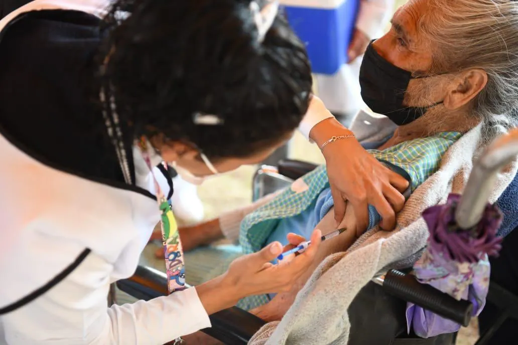 Puebla tiene más de 581 mil  personas vacunadas contra el Covid-19
