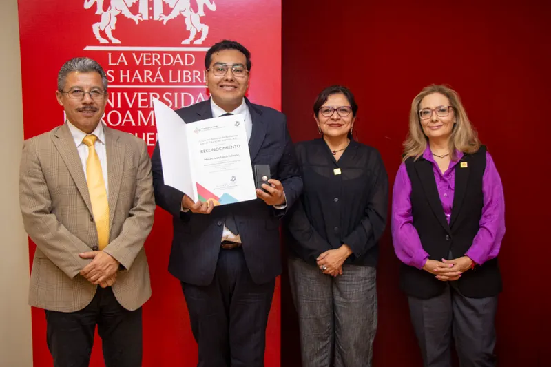 ibero-pue-premio-ceneval-de-excelencia-egel