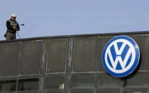 Parlamento Europeo aprueba investigar escándalo VW
