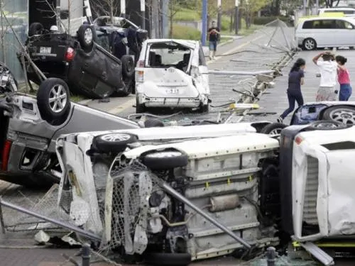 Tifón ‘Jebi’ causa al menos 2 muertos y daños en Japón