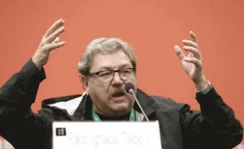 Senadores acuerdan retirar dictamen de la “ley Taibo”
