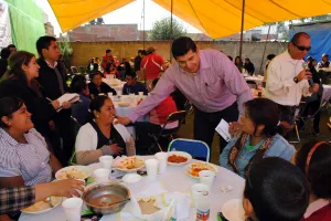 Con propuesta de reordenamiento urbano, inicia Armenta campaña en Chachapa
