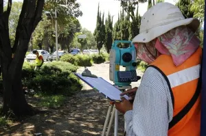 Insiste regidor en cambiar proyecto de ciclovía aunque reduzcan la tala