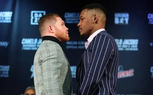Saúl Álvarez y Daniel Jacobs tuvieron su primer frente a frente en Nueva York