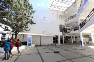 Doctorado en Física Aplicada BUAP recibe premio AUIP a la calidad