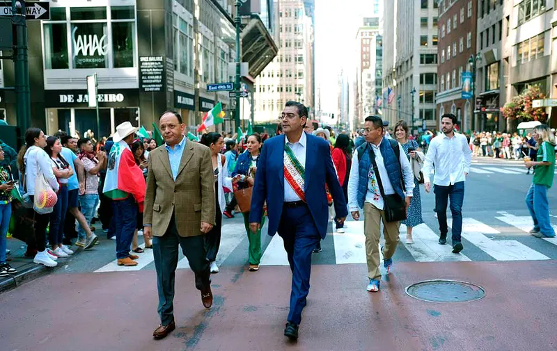 cespedes-peregrina-desfile-independencia-nueva-york