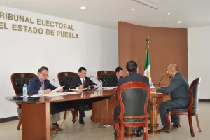 Desecha TEEP quejas contra Sigamos Adelante por propaganda misógina