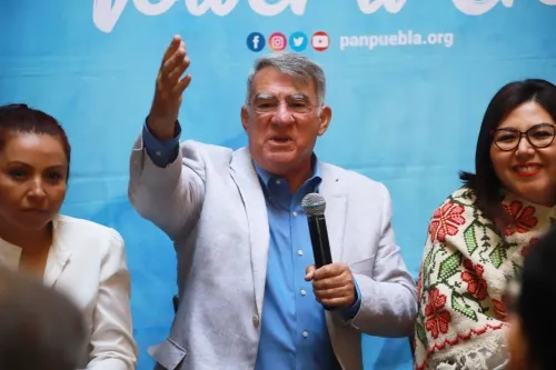 Rebelión de panistas en San Andrés Cholula, para evitar imposición de fraile como candidato
