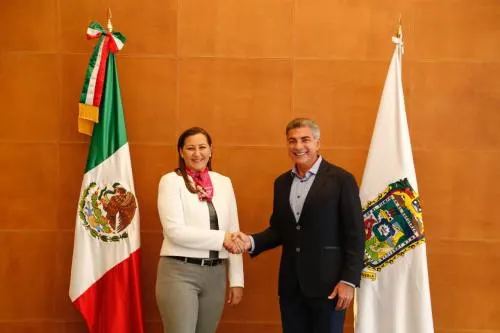 Sostienen reunión Tony Gali y Martha Erika Alonso