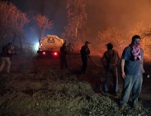 Mitigan incendio registrado entre Morelos y el Estado de México