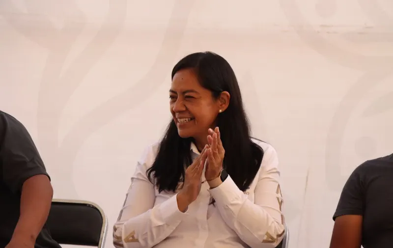 Inaugura Ariadna Ayala ampliación de red eléctrica en la colonia Universidades, en Atlixco