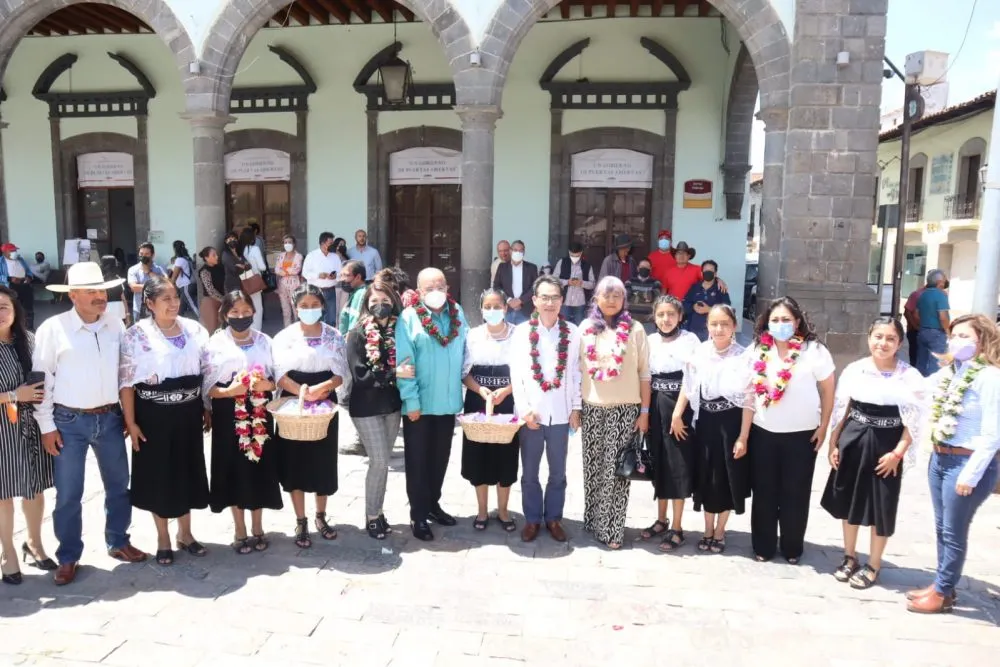 Embajador de Taiwán visita Zacatlán y reconoce labor hacia los pueblos originarios