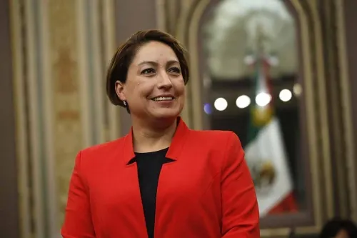 La Diputada que Ungirá a Miguel Barbosa