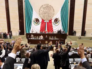 Avalan en San Lázaro decreto de Ley Federal de Consulta Popular