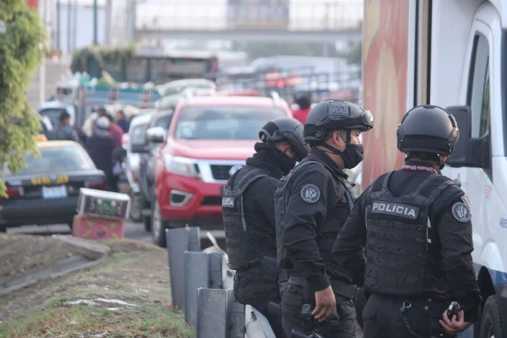 Mujer apuñala a su ex en la Central de Abasto