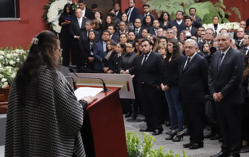 López Obrador en el homenaje de Miguel Barbosa