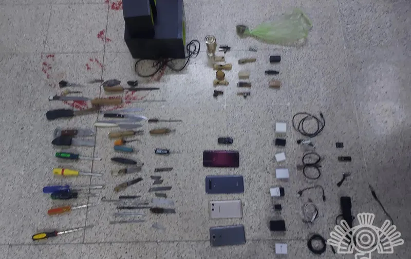 Objetos encontrados al interior de Penales en Puebla